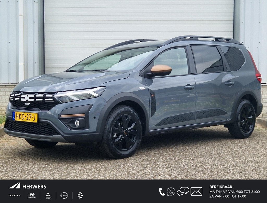 Dacia Jogger 1.6 Hybrid 140 Extreme 7p / Achteruitrijcamera, Auto's, 4 cilinders, 7 stoelen, Origineel Nederlands, Bedrijf