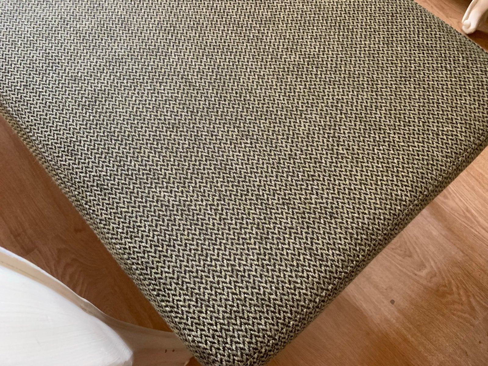 Comfortabele eetkamerbank met rugleuning, Ophalen, Driepersoons, 75 tot 100 cm, Zo goed als nieuw