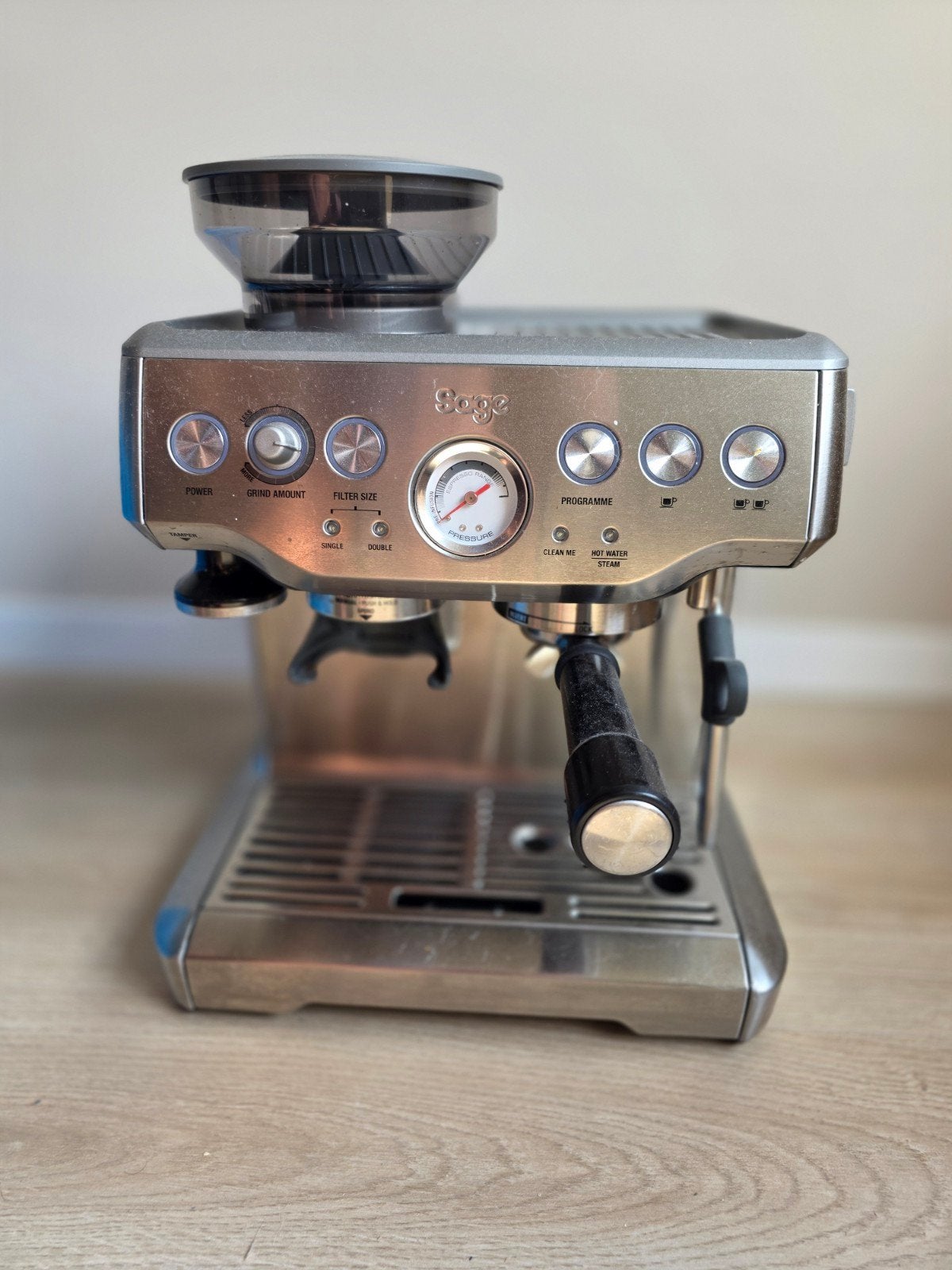 Sage Barista Express | Espressomachine met accessoires, Ophalen of Verzenden, Zo goed als nieuw, Espresso apparaat, Koffiebonen