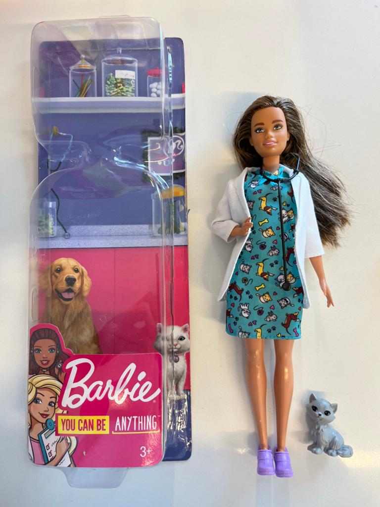 Barbie dokter, Ophalen, Zo goed als nieuw, Barbie
