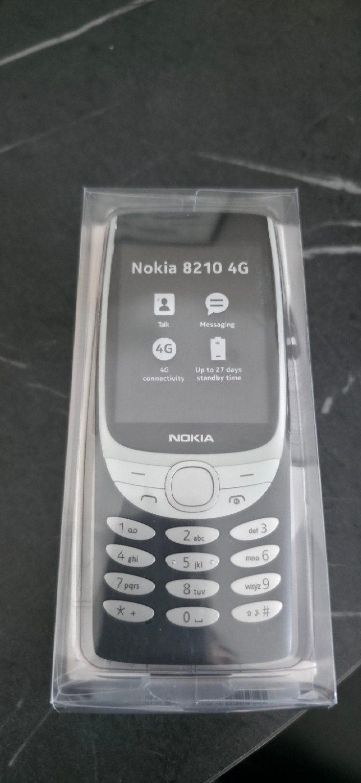 Nokia 8210 4g Nieuw in doos zonder lader en accu, Ophalen, Zwart, Nieuw, Zonder simlock