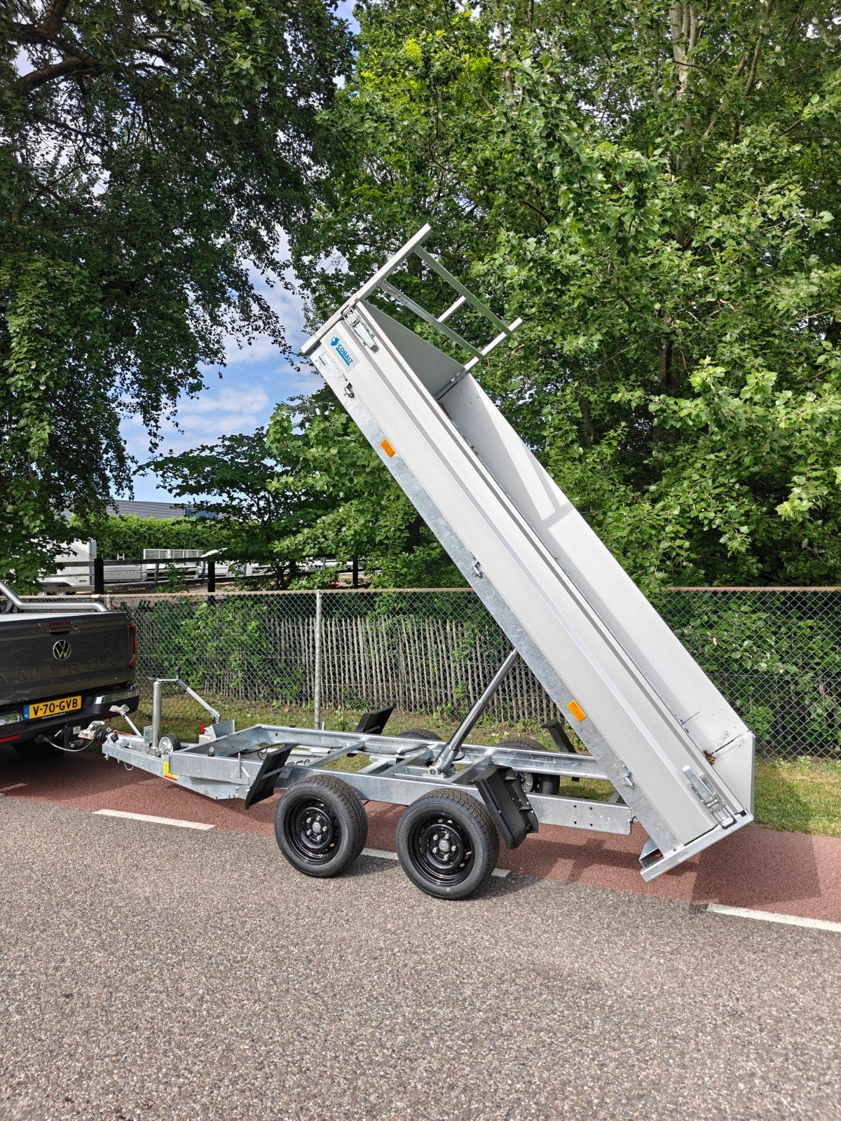 Demo Hapert kipper aanhanger 2700KG, Auto diversen, Ophalen of Verzenden, Zo goed als nieuw