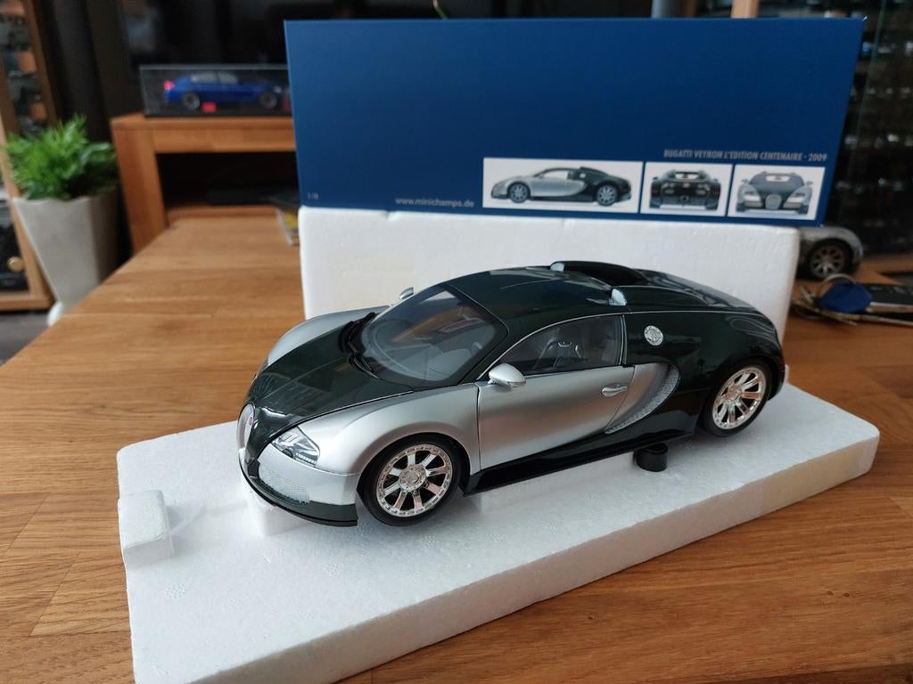 Minichamps 1/18 Bugatti veyron LCentenaire Chrome Green, Hobby en Vrije tijd, Ophalen of Verzenden, Zo goed als nieuw, Auto, MiniChamps