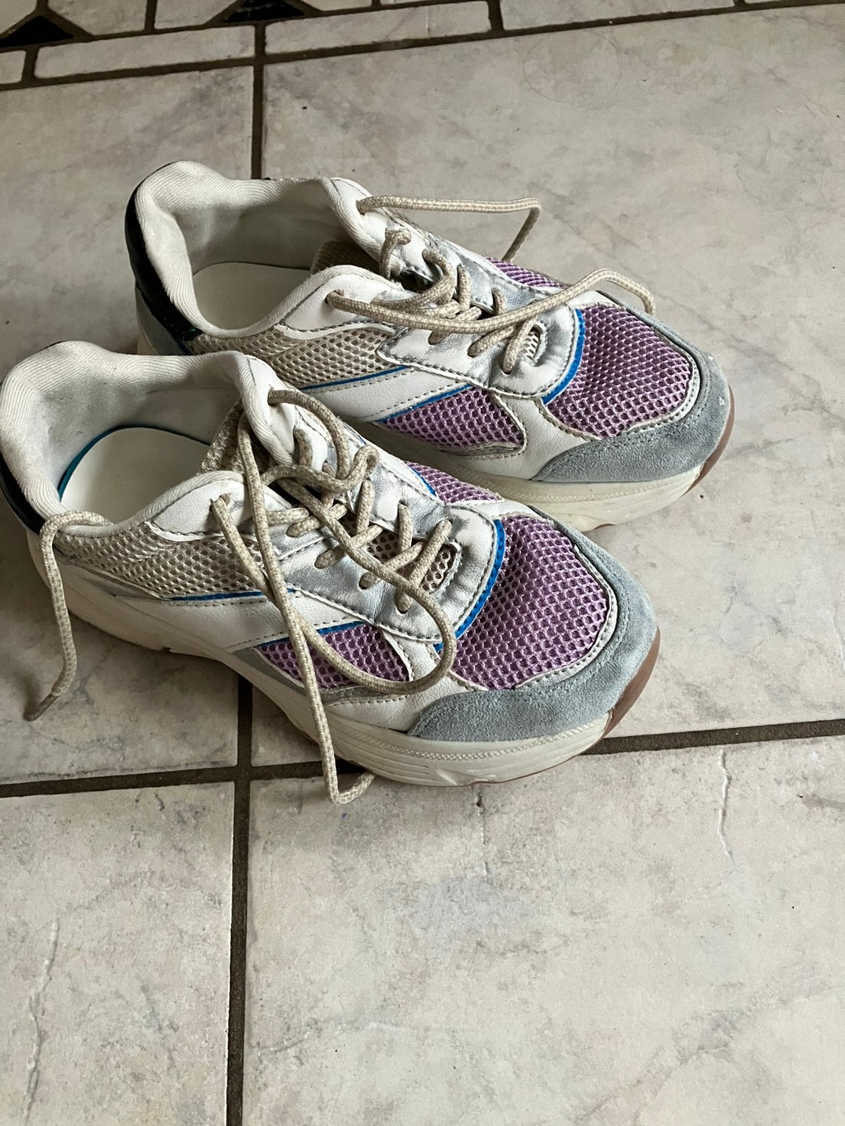 Gratis gymschoenen maat 37, Sport en Fitness, Ophalen, Gebruikt, Overige typen, Overige merken