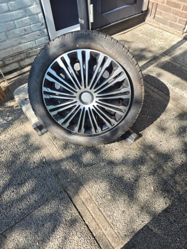 Opel Insignia velgen ( €100 ), Ophalen, Velg(en), 17 inch, Winterbanden