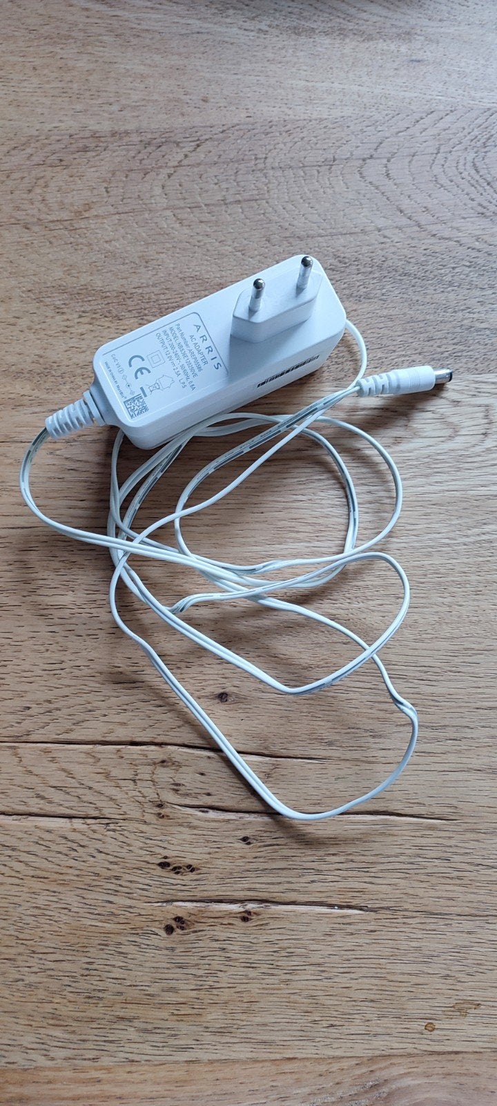 Arris AC Adapter KPN Ziggo - Oplader voor modem/router, Audio, Tv en Foto, Ophalen of Verzenden, Gebruikt