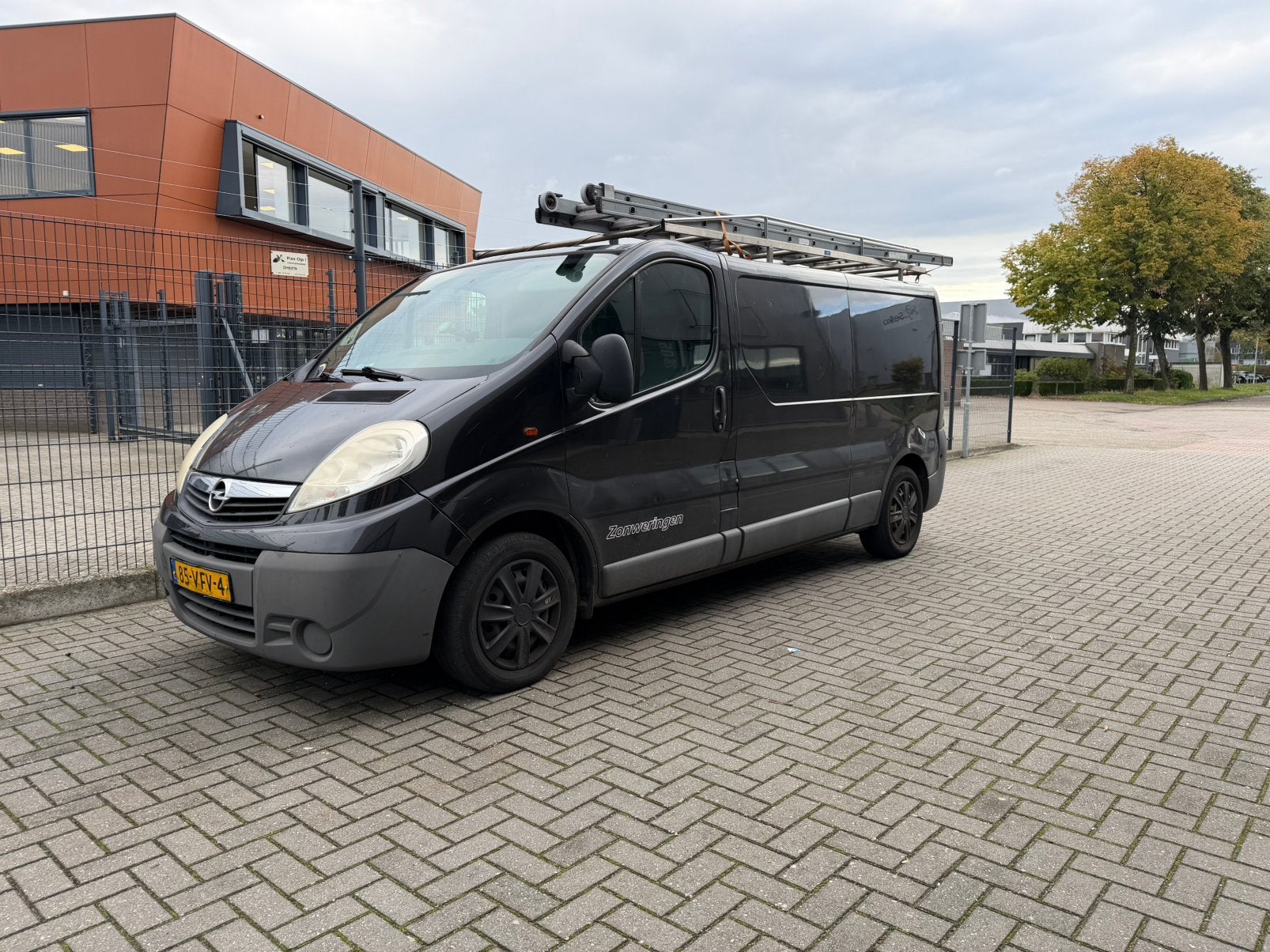 Opel Vivaro 2.0 Cdti 66KW E4 2.9T L2h1 2007, Voorwielaandrijving, Stof, 1995 cc, Zwart