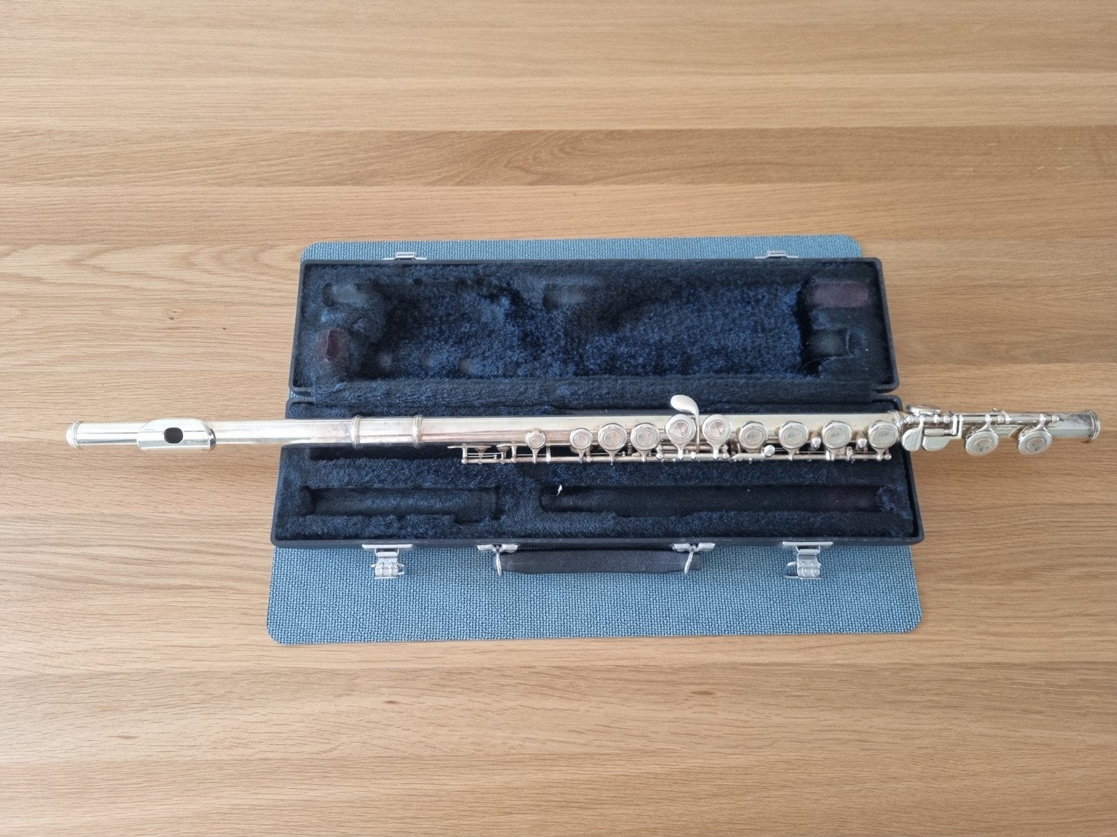 Yamaha YFL-225SII Dwarsfluit (Made in Japan) met koffer, Ophalen of Verzenden, Gebruikt, Dwarsfluit, Met koffer of tas