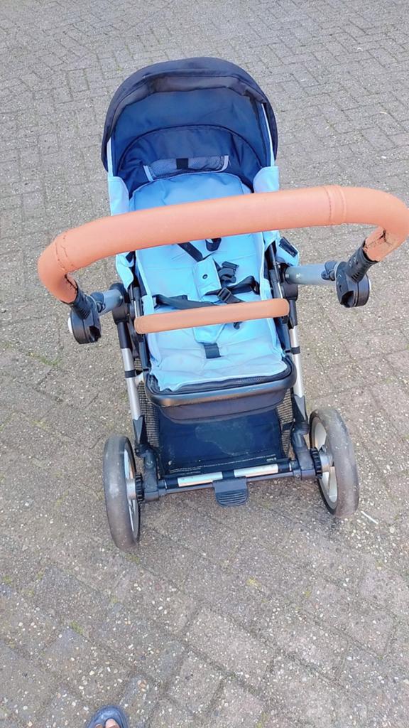 Stokke Xplory V5 Combiwagen - Blauw met Reiswieg, Kinderen en Baby's, Kinderwagens en Combinaties, Overige merken, Gebruikt, Ophalen of Verzenden