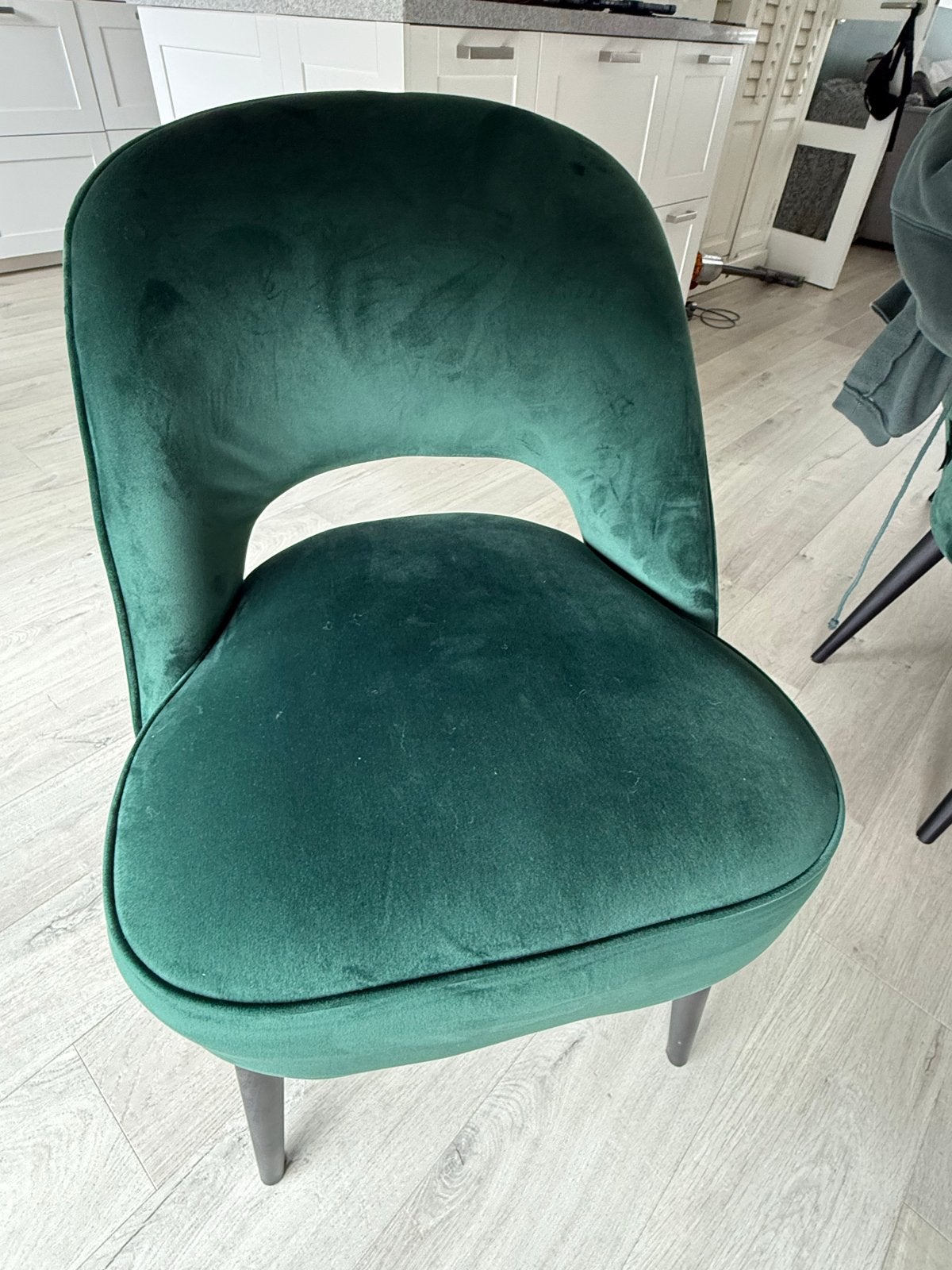 Richmond eetkamerstoelen set van 4 - Groen fluweel, Huis en Inrichting, Stoelen, Ophalen, Overige kleuren, Zo goed als nieuw, Vier