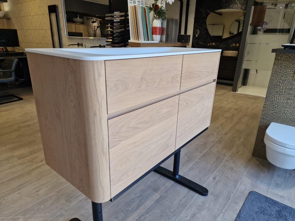 Foto 10 van Son 120cm Massief Eiken Houten Badmeubel wastafel ronde hoek