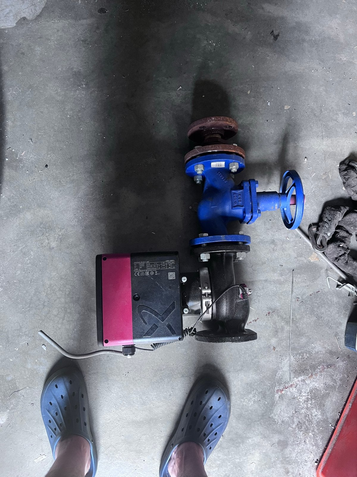 Grundfos pomp met afsluiter, Ophalen of Verzenden, Gebruikt, Elektrisch, Overige typen