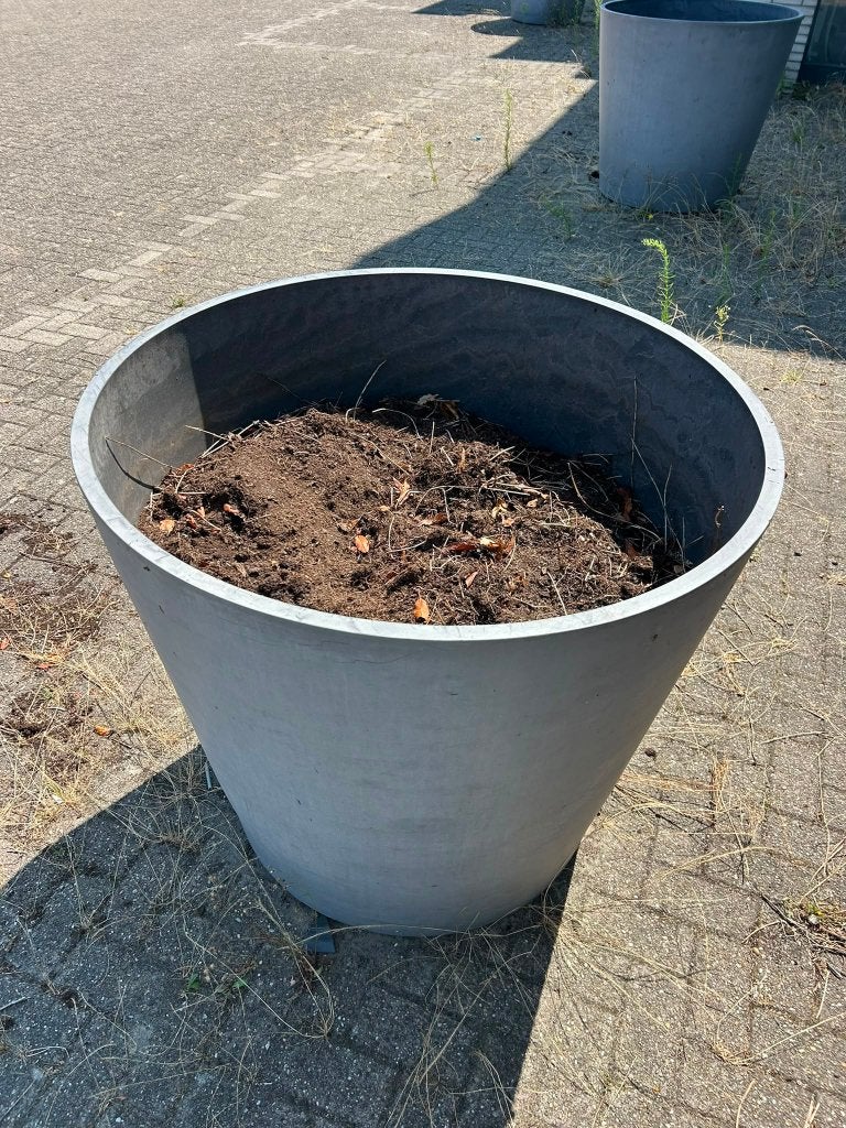 Grote ronde plantenbakken op wielen, Ophalen, Kunststof, Gebruikt, Rond