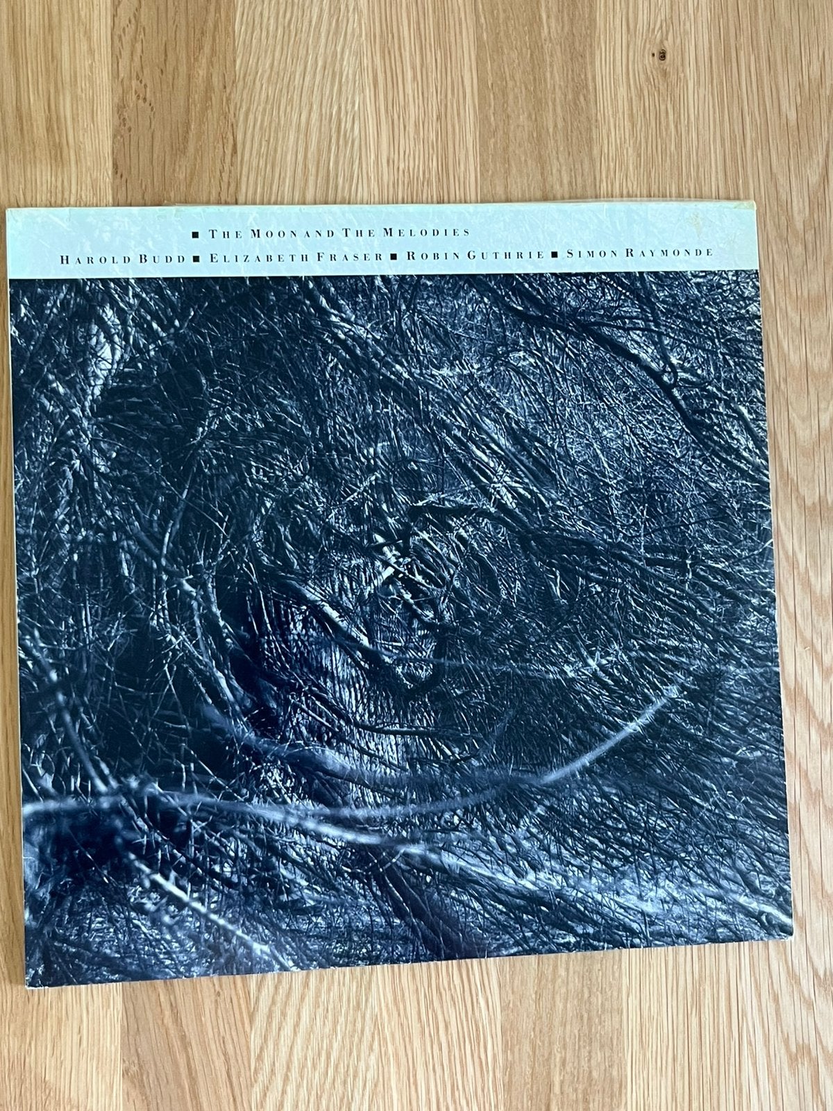 Harold Budd & Cocteau Twins.The moon and the melodies (1986), Ophalen, Zo goed als nieuw, 12 inch