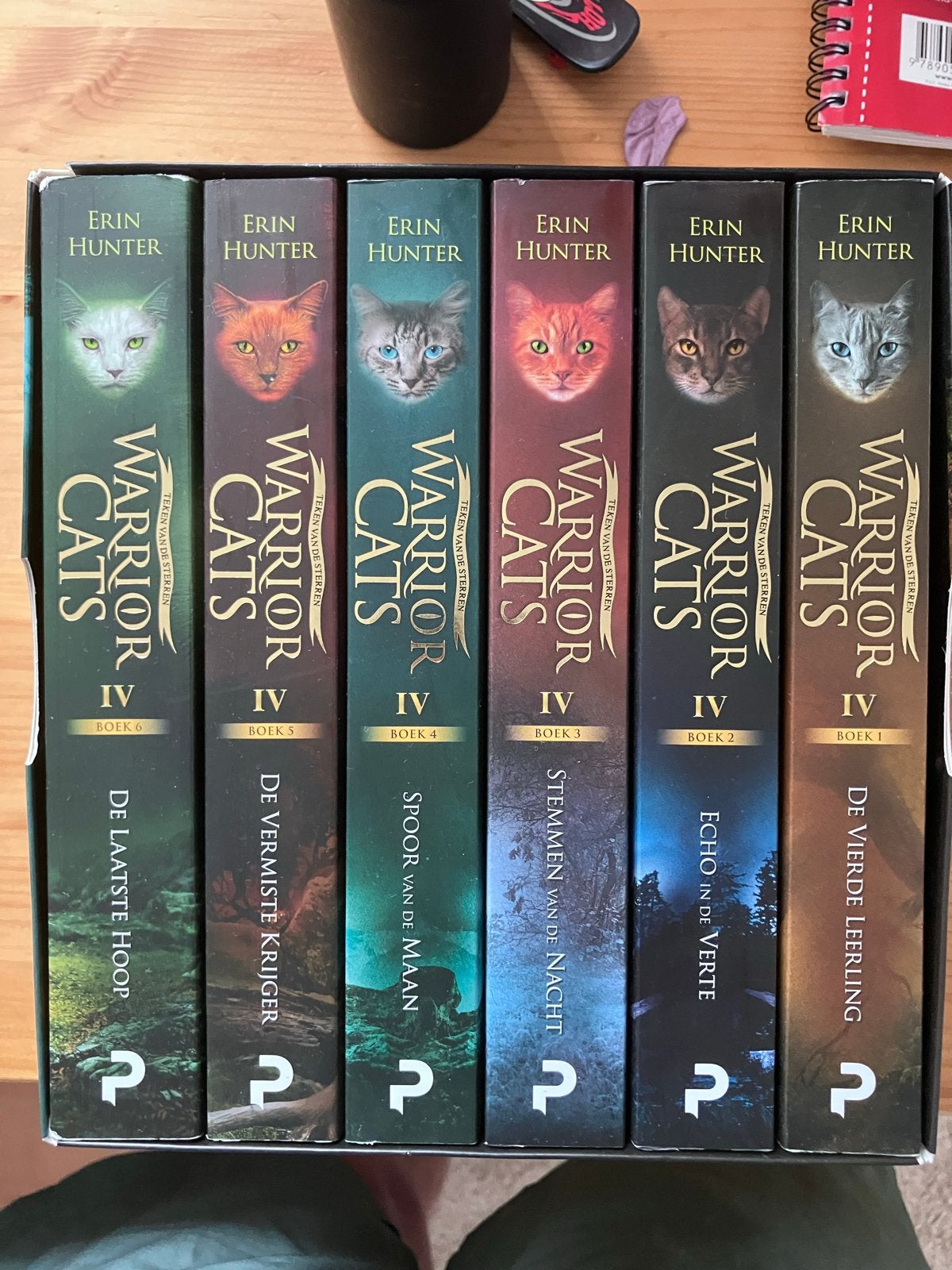 Warrior Cats: Teken van de Sterren - Complete Serie IV, Boeken, Ophalen, Gelezen, Fictie