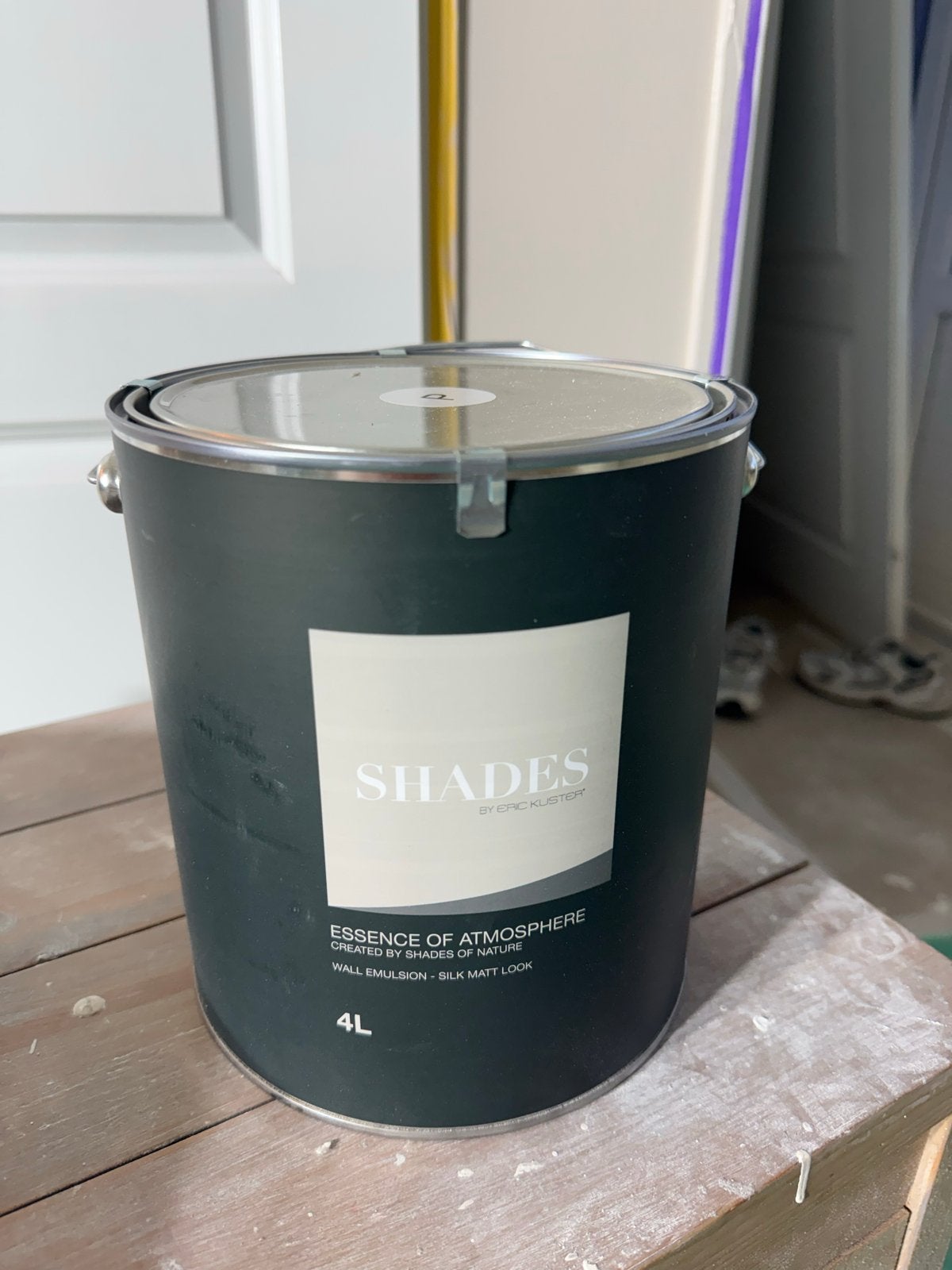 Shades by Eric Kuster: Selenite Muurverf 4L NIEUW, Nieuw, Ophalen of Verzenden, Verf, Grijs