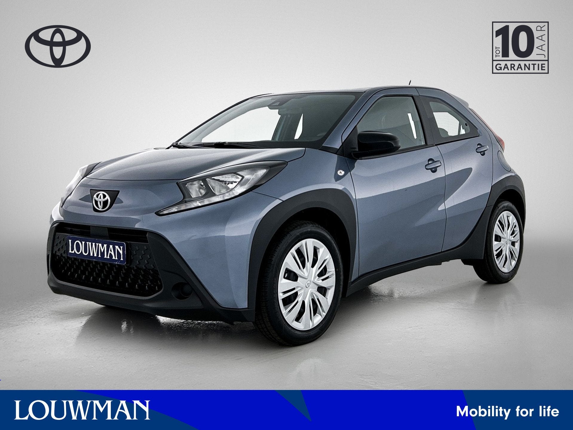 Toyota Aygo X 1.0 VVT-i MT Play | Achteruitrijcamera | Adapt, 12 maanden, Stof, 920 kg, 4 stoelen