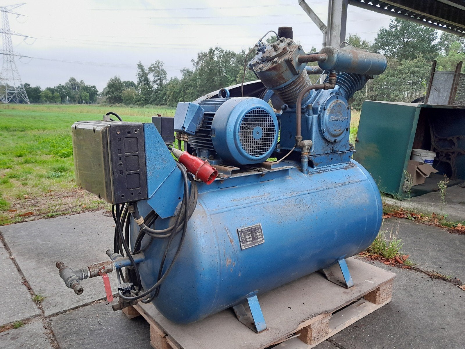 Atlas Copco KE6RA Compressor - 380V, 300 liter, BJ 1961., Doe-het-zelf en Verbouw, Compressors, Ophalen, Gebruikt, 400 tot 800 liter/min