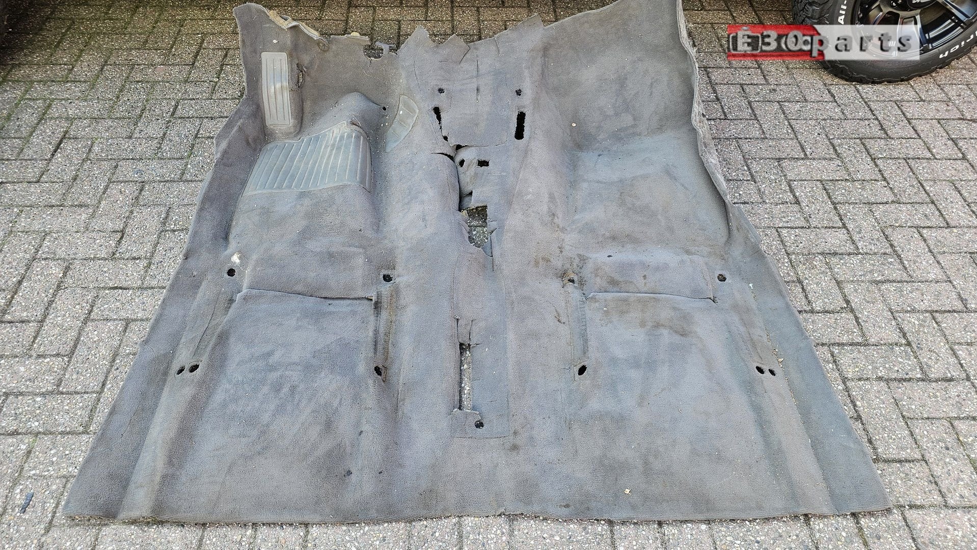 Tapijt vloerbedekking grijs antreciet BMW 3 serie E30 sedan, Ophalen, Gebruikt, -, -
