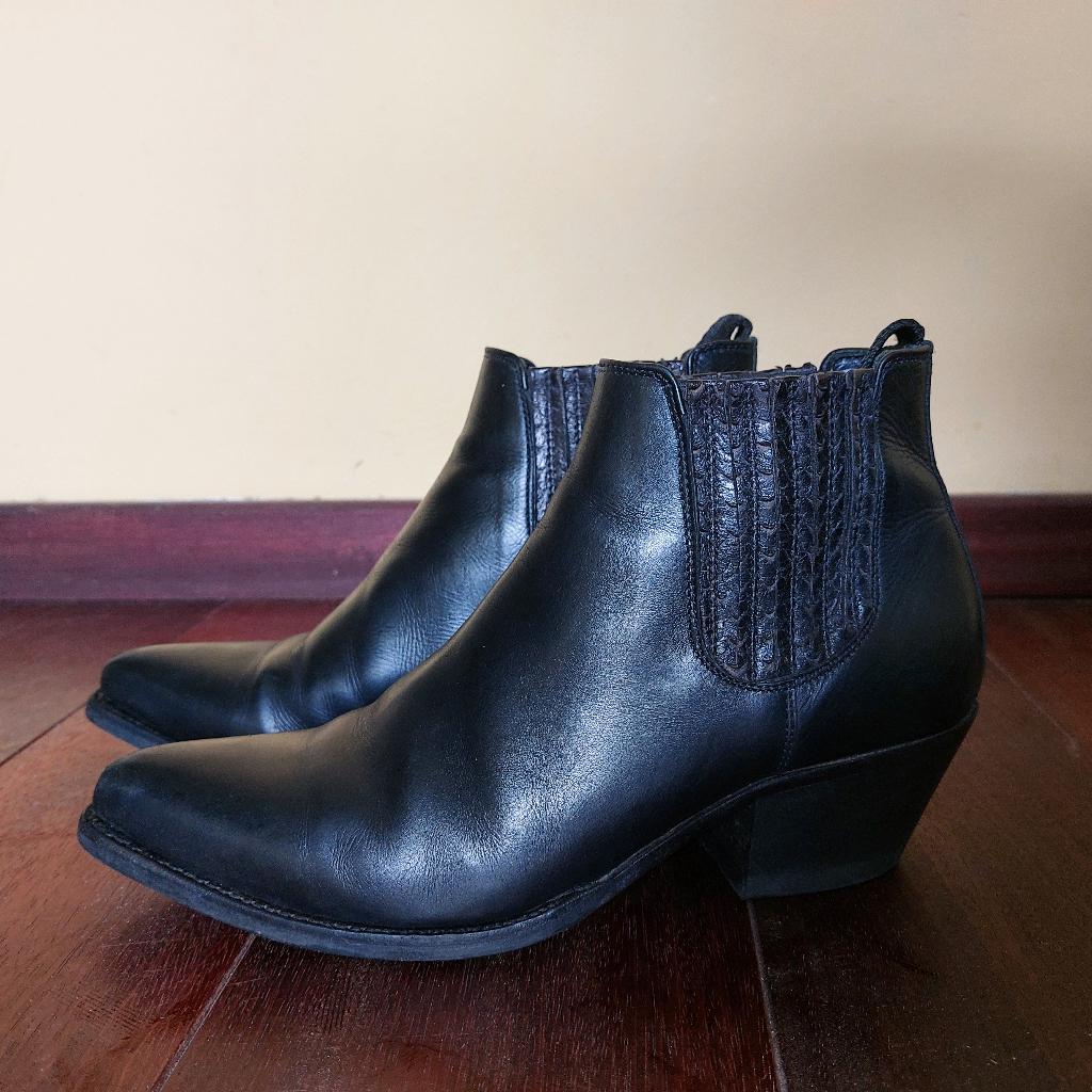 Sendra enkellaarsjes maat 40, Sendra, Zwart, Lage of Enkellaarzen, Ophalen of Verzenden