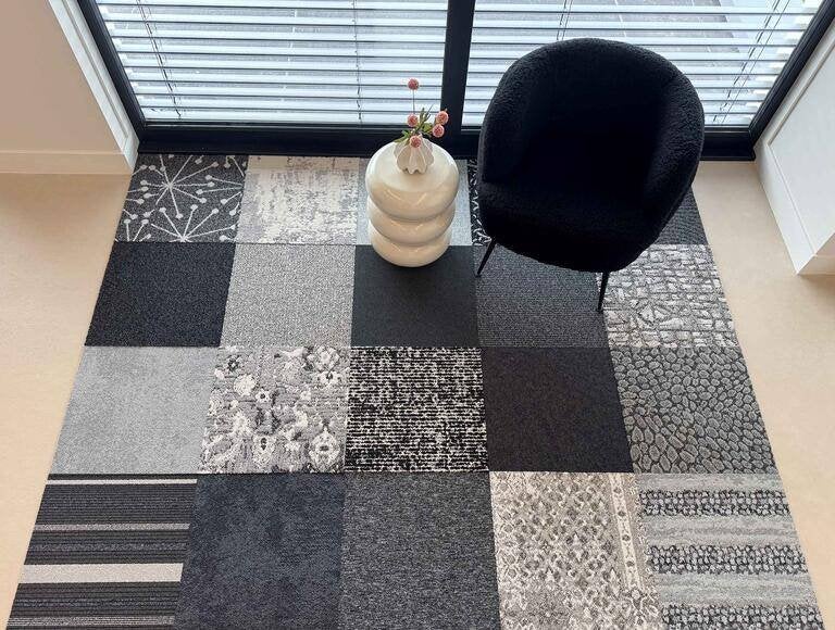 Goedkope grijze OUTLET tapijttegels in de mix 50x50cm, 75 m² of meer, Nieuw, Grijs, Ophalen of Verzenden