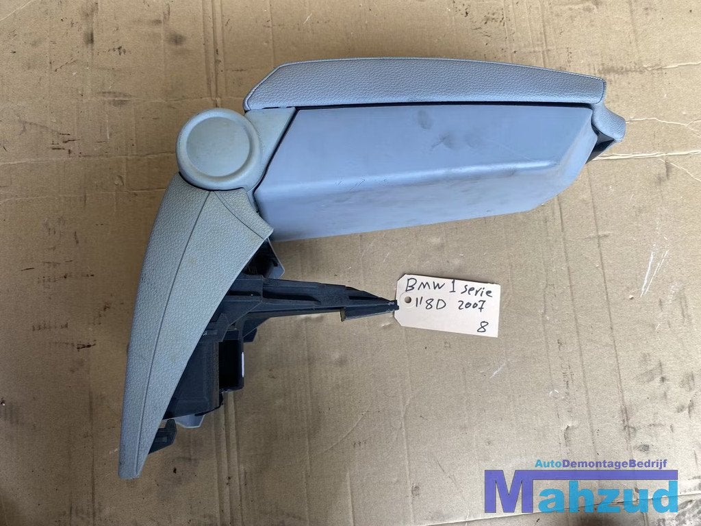 BMW 1 SERIE E87 Armsteun (UK) (ENGELS) armrest, Petuelring 130
80788  Munich, DE, Gebruikt, Info@bmw.de, Ophalen of Verzenden