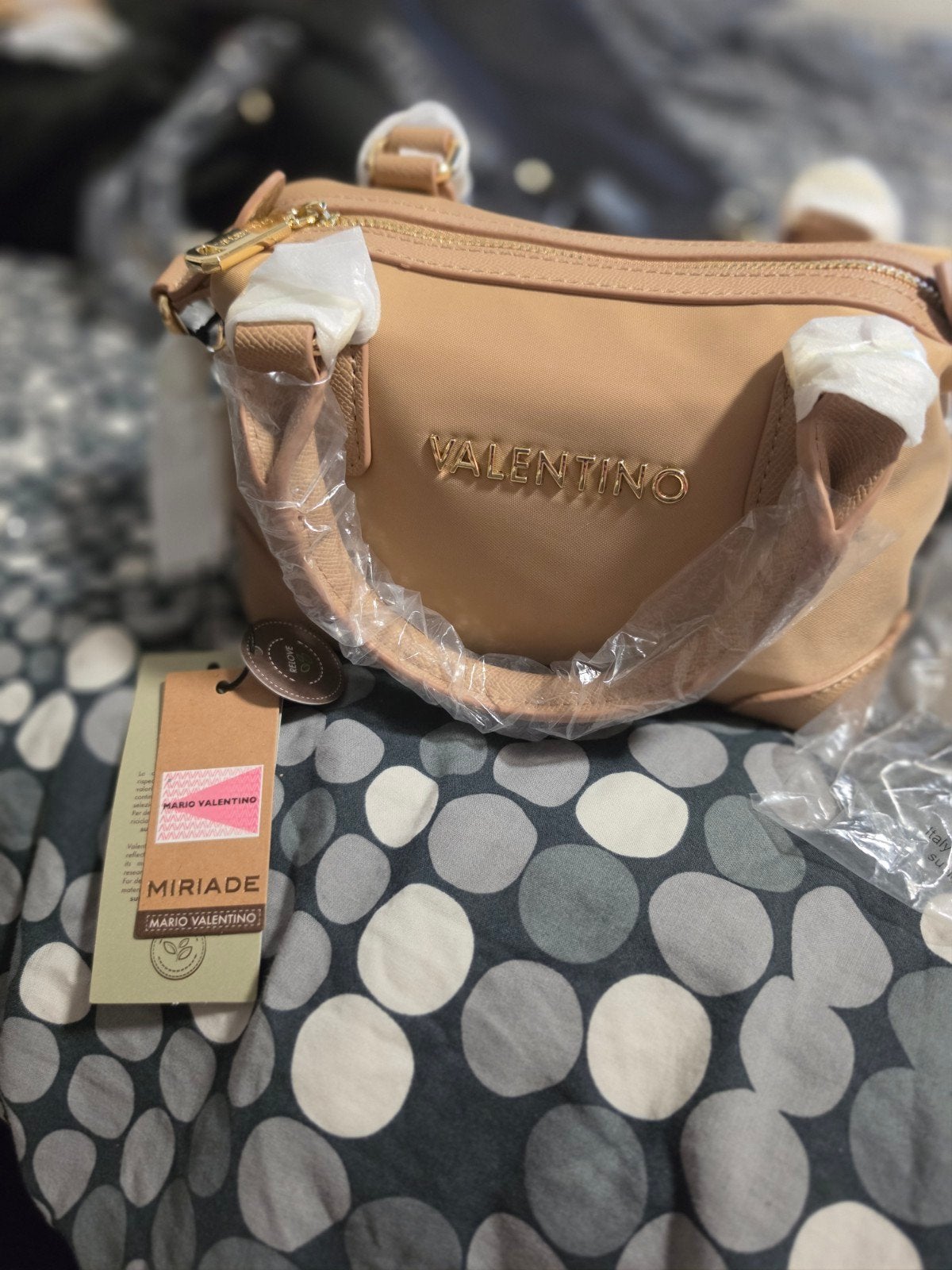 Valentino Bags Handtas Beige/Ecru - Nieuw met kaartjes, Ophalen of Verzenden, Nieuw, Overige kleuren, Schoudertasje