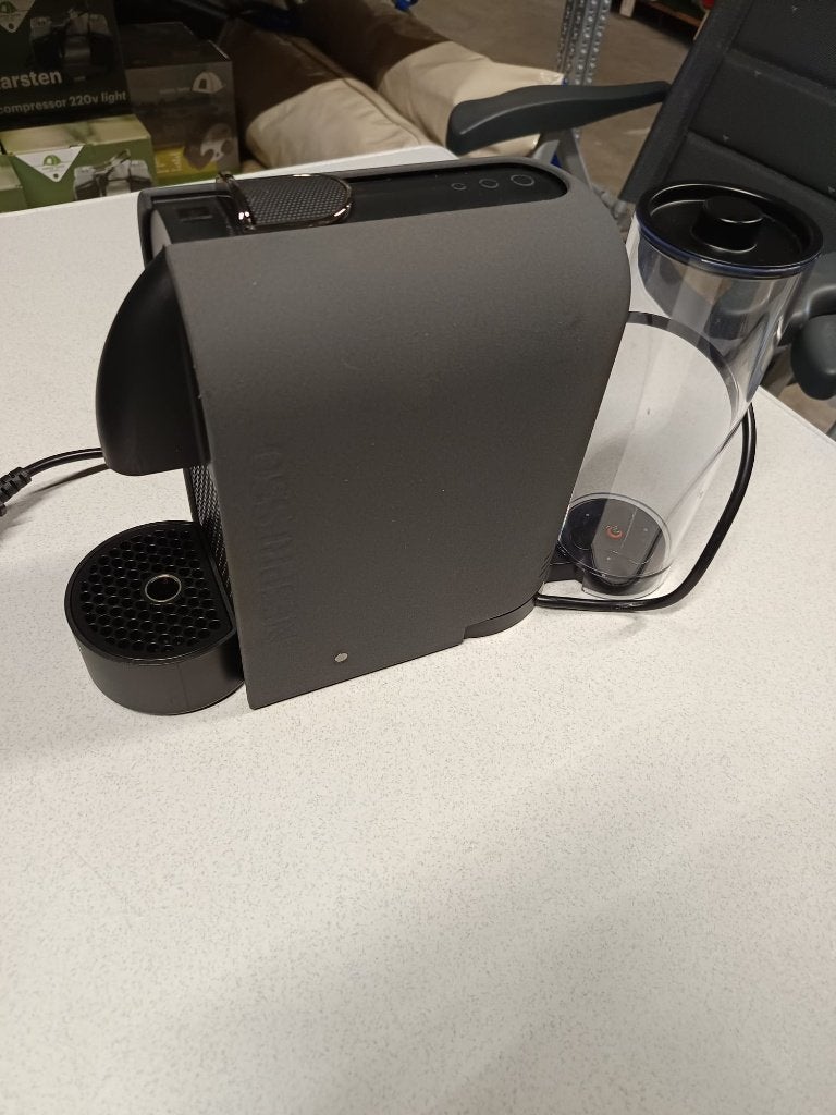 Nespresso Magimix Inissia Koffiecupmachine - Antraciet, Witgoed en Apparatuur, Koffiemachine, Ophalen of Verzenden, Zo goed als nieuw