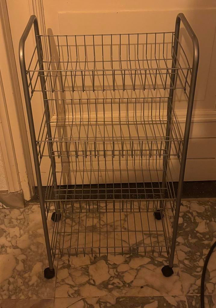 Opbergtrolley, Ophalen, Gebruikt