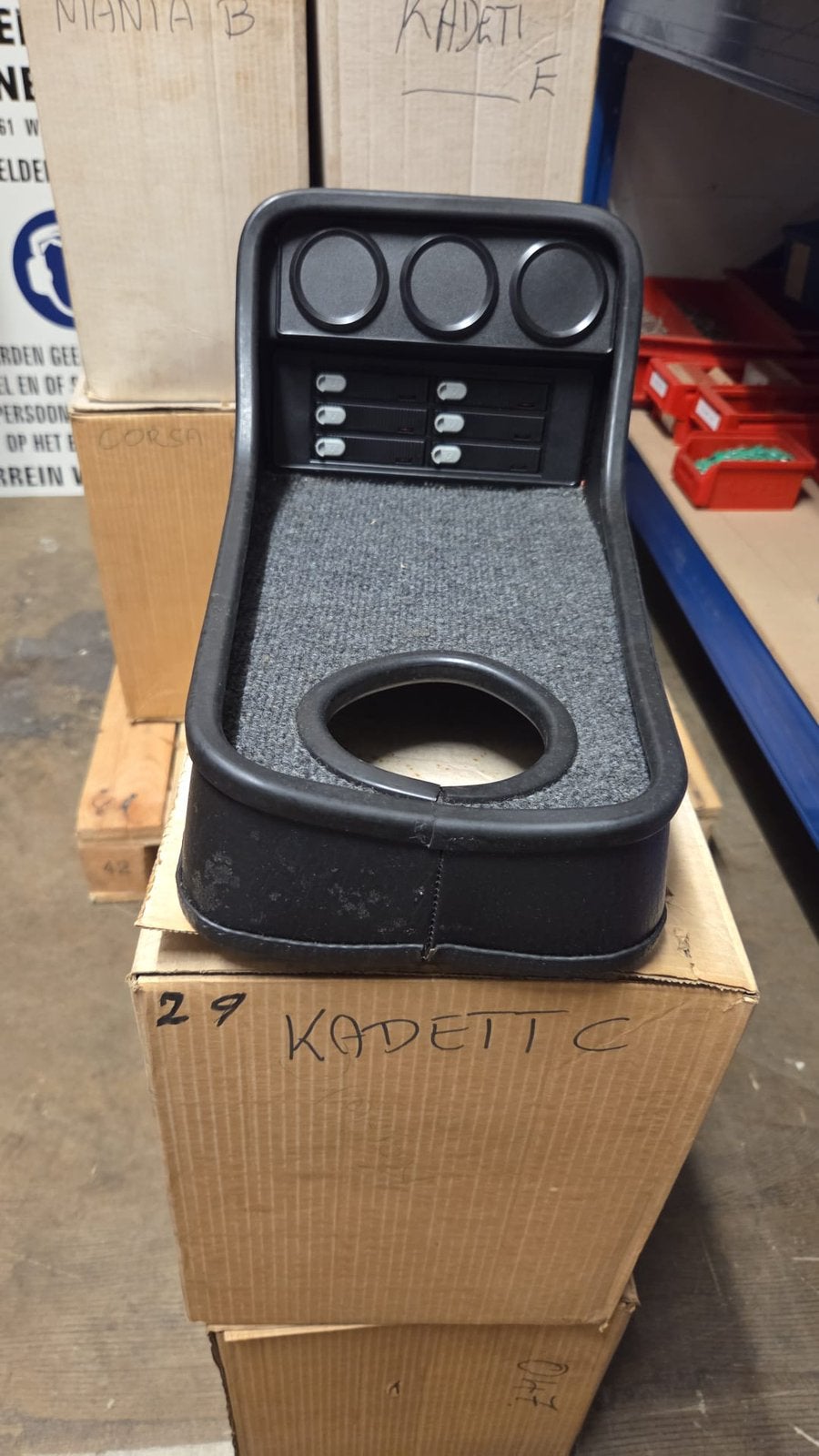 Middenconsole opel kadett C, Auto-onderdelen, Ophalen of Verzenden, Nieuw, Opel