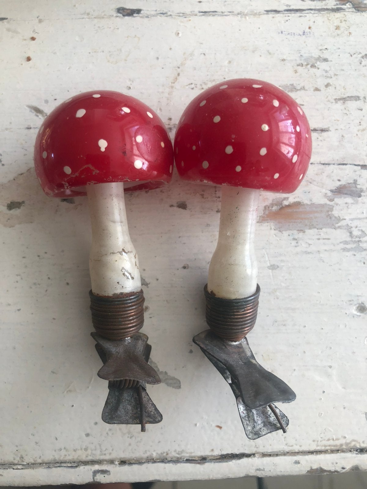 2 Oude Ajeko kerstbal paddestoelen, Ophalen of Verzenden, Gebruikt