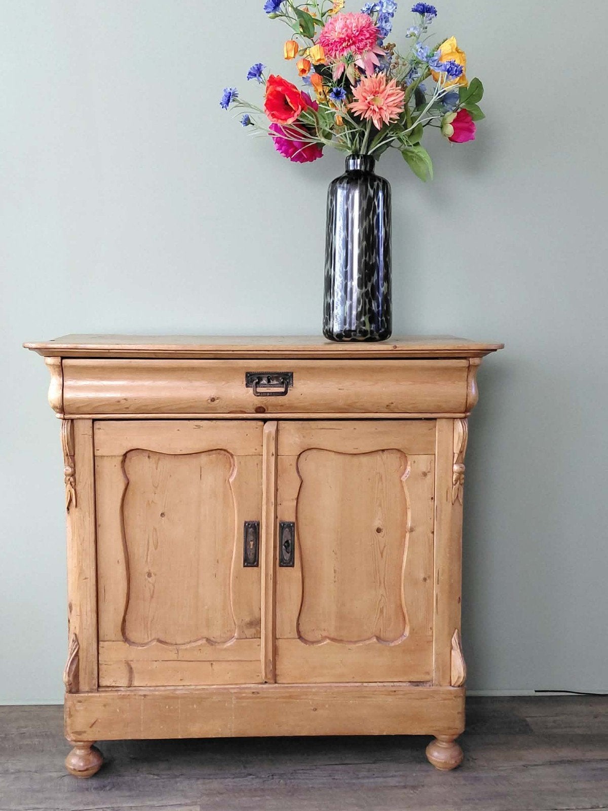 mooie antieke grenen biedermeier meidenkast, Antiek en Kunst, Antiek | Meubels | Kasten, Ophalen of Verzenden