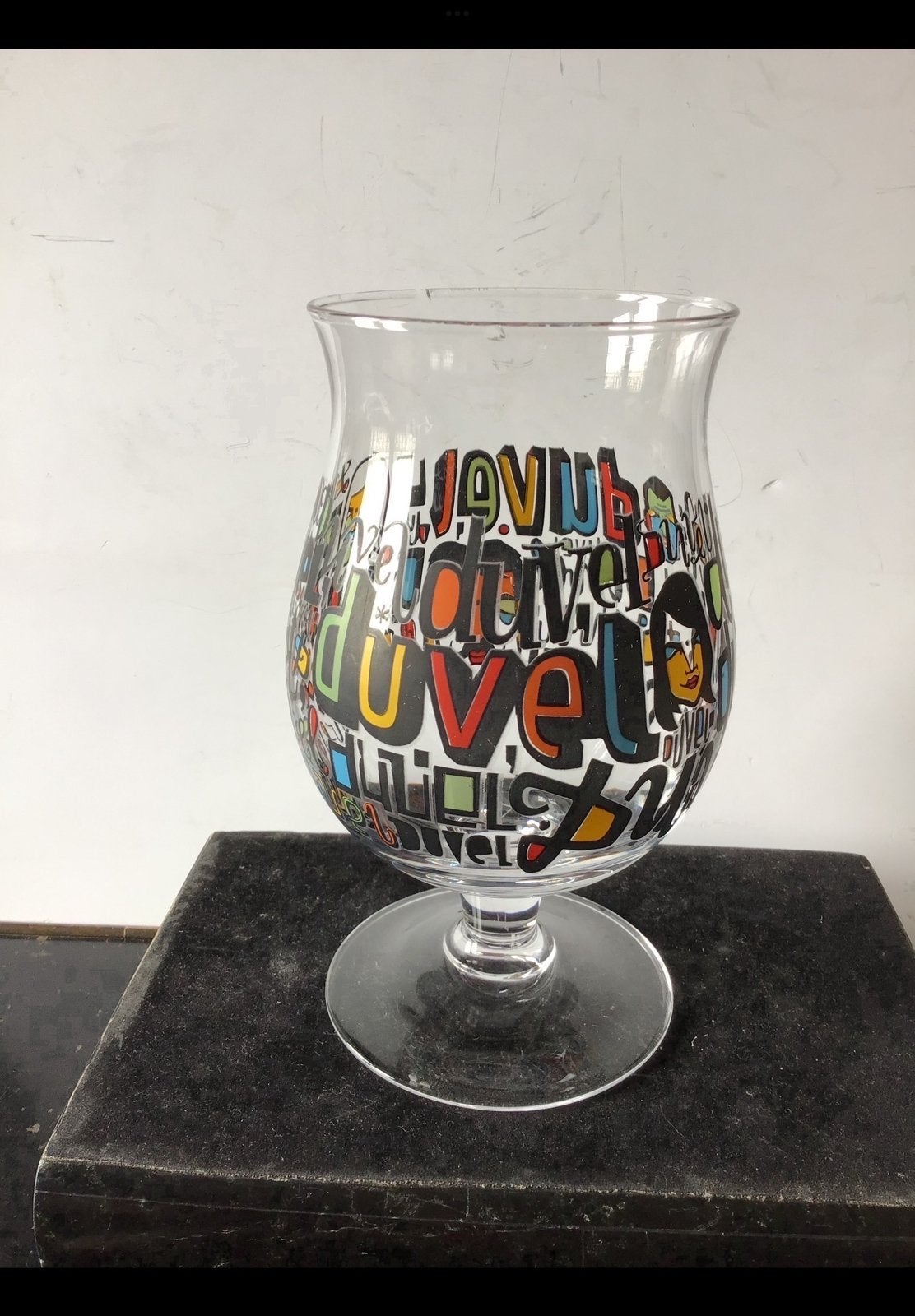 Bier glas van Duvel voor verzamelaars, wél 2 chips bovenkant, Verzamelen, Ophalen of Verzenden, Zo goed als nieuw, Glas of Glazen