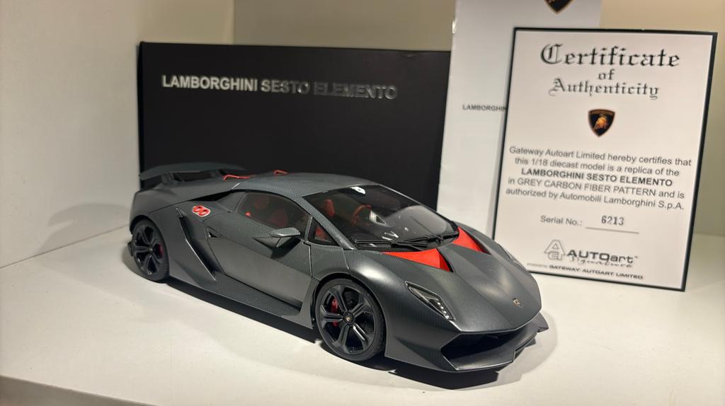 Lamborghini sesto elemento grey autoart 1.18, Overige merken, Auto, Ophalen of Verzenden, A