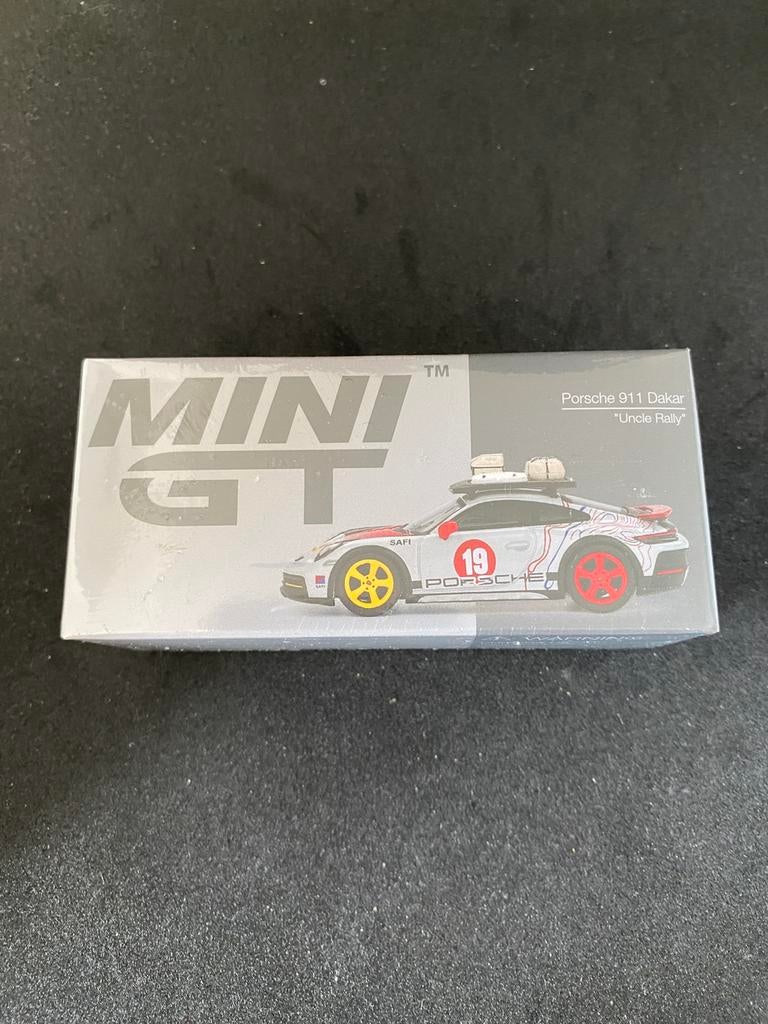 Mini gt Porsche 911 dakar #1068, Hobby en Vrije tijd, Modelauto's | Overige schalen, Mini gt, Auto, Nieuw, Ophalen of Verzenden