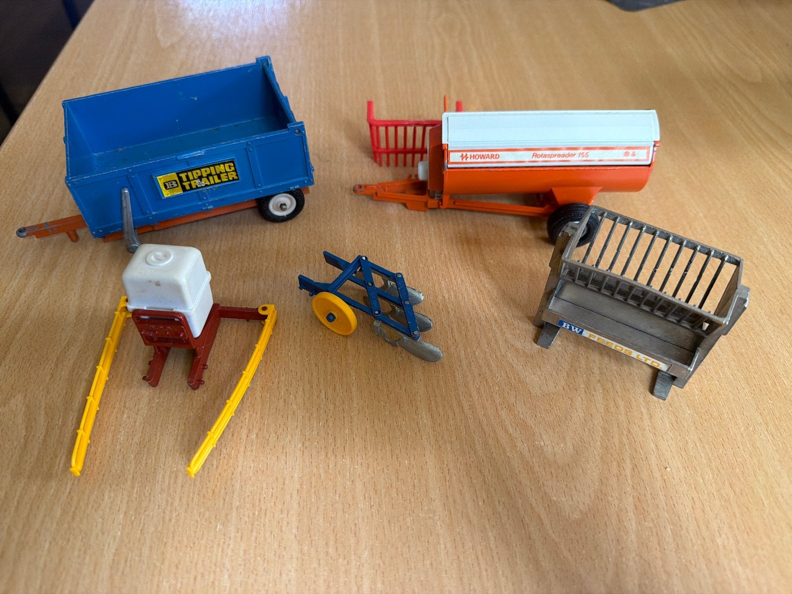 Britains ltd tipping trailer howard rotasreader 155, Ophalen of Verzenden, Gebruikt