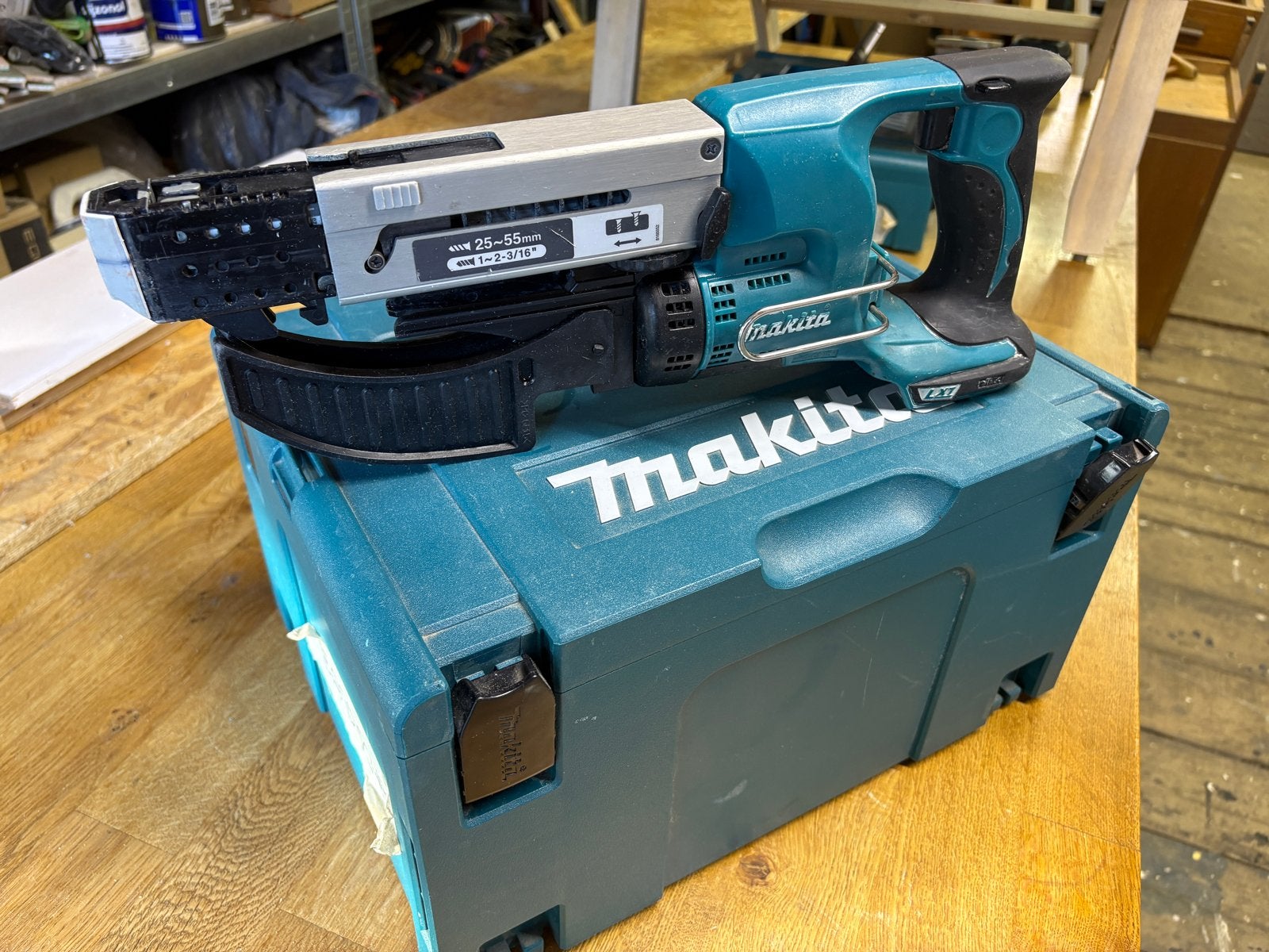 Makita DFR550 LXT bandschroefmachine, Ophalen of Verzenden, Zo goed als nieuw