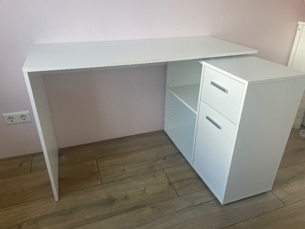 Kinderbureau / hoekbureau, Huis en Inrichting, Bureaus, Zo goed als nieuw, Kinderbureau, Modern, Spaanplaat of MDF, Wit, Ophalen