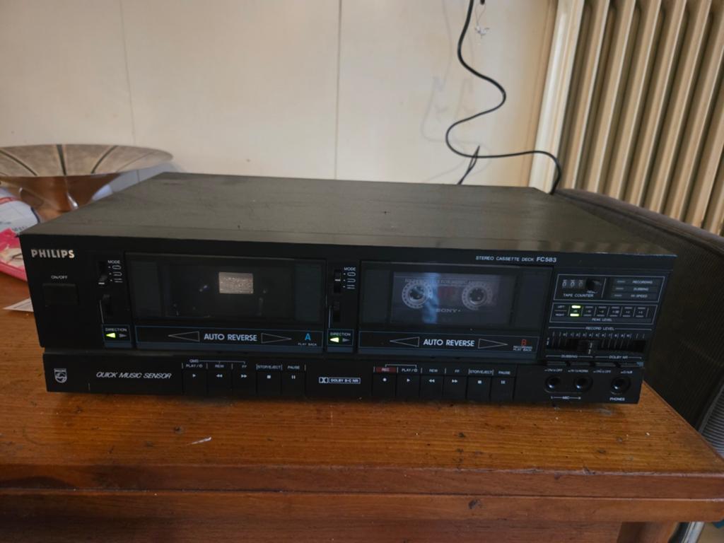 Philips Stereo Cassette Deck FC583 - Defect, Audio, Tv en Foto, Ophalen of Verzenden, Dubbel, Philips, Tiptoetsen
