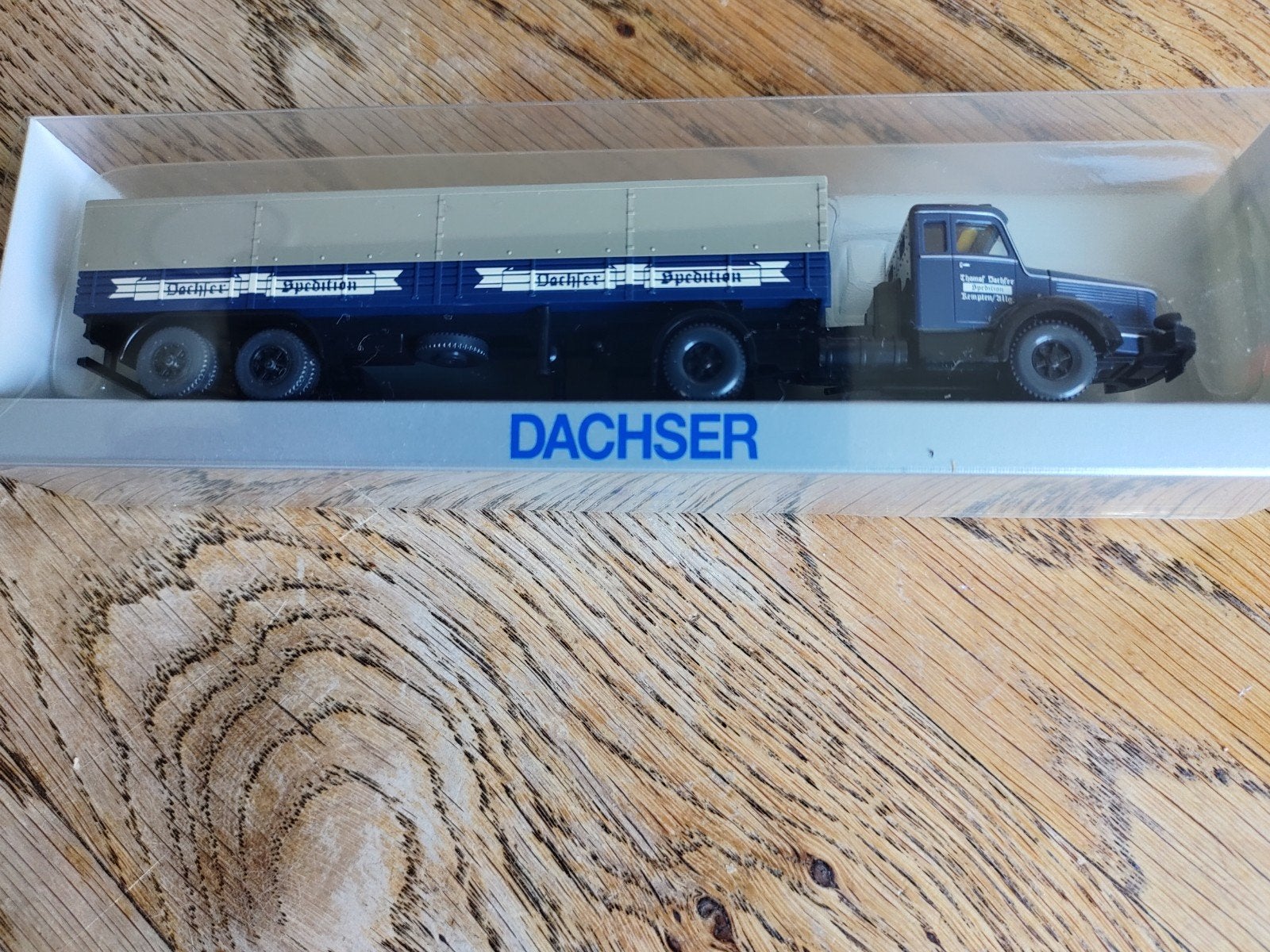 Wiking Dachser Intelligent Logistics Vrachtwagen, Hobby en Vrije tijd, Ophalen of Verzenden, Nieuw, Truck, Overige merken