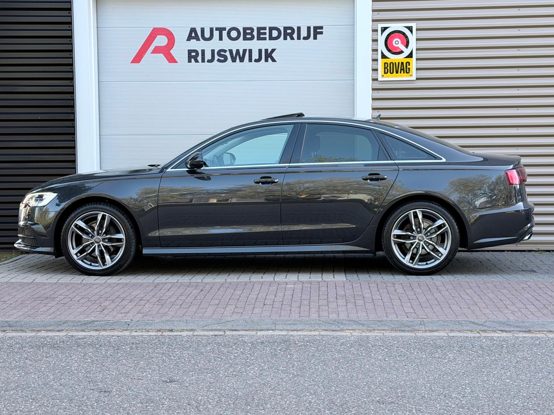 Audi A6 Limousine 1.8 TFSI ultra Premium Edition Dak/BOSE/Hu, Auto's, Audi, Gebruikt, Euro 6, Bedrijf, Automatische klimaatregeling