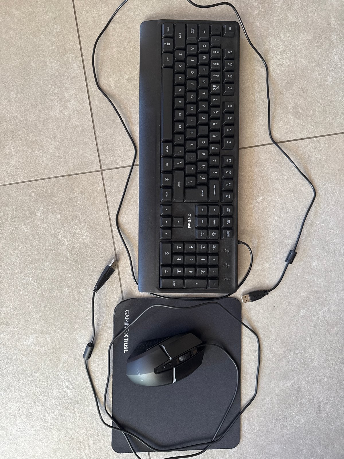 Trust GXT Gaming Toetsenbord en Muis Set - Zo goed als nieuw, Toetsenbord en muis-set, Ophalen of Verzenden, Zo goed als nieuw