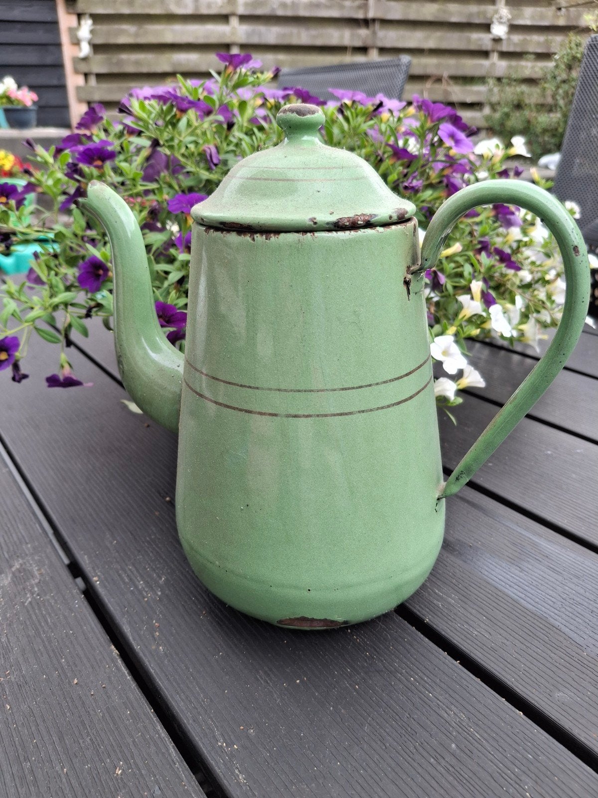 Vintage groene emaille koffiekan met beschadigingen, Ophalen of Verzenden