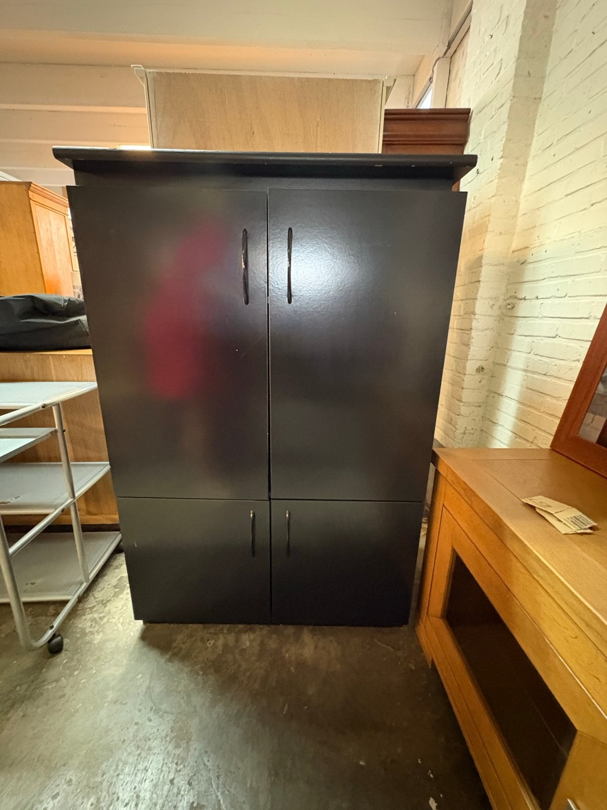 Zwarte computerkast met opbergruimte, Ophalen, Overige materialen, Gebruikt, 120 tot 170 cm