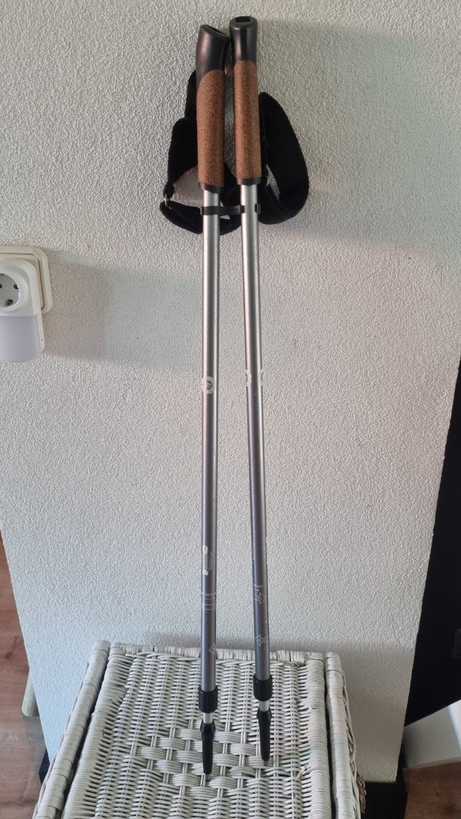 Wandelstokken met antishock systeem, Ophalen