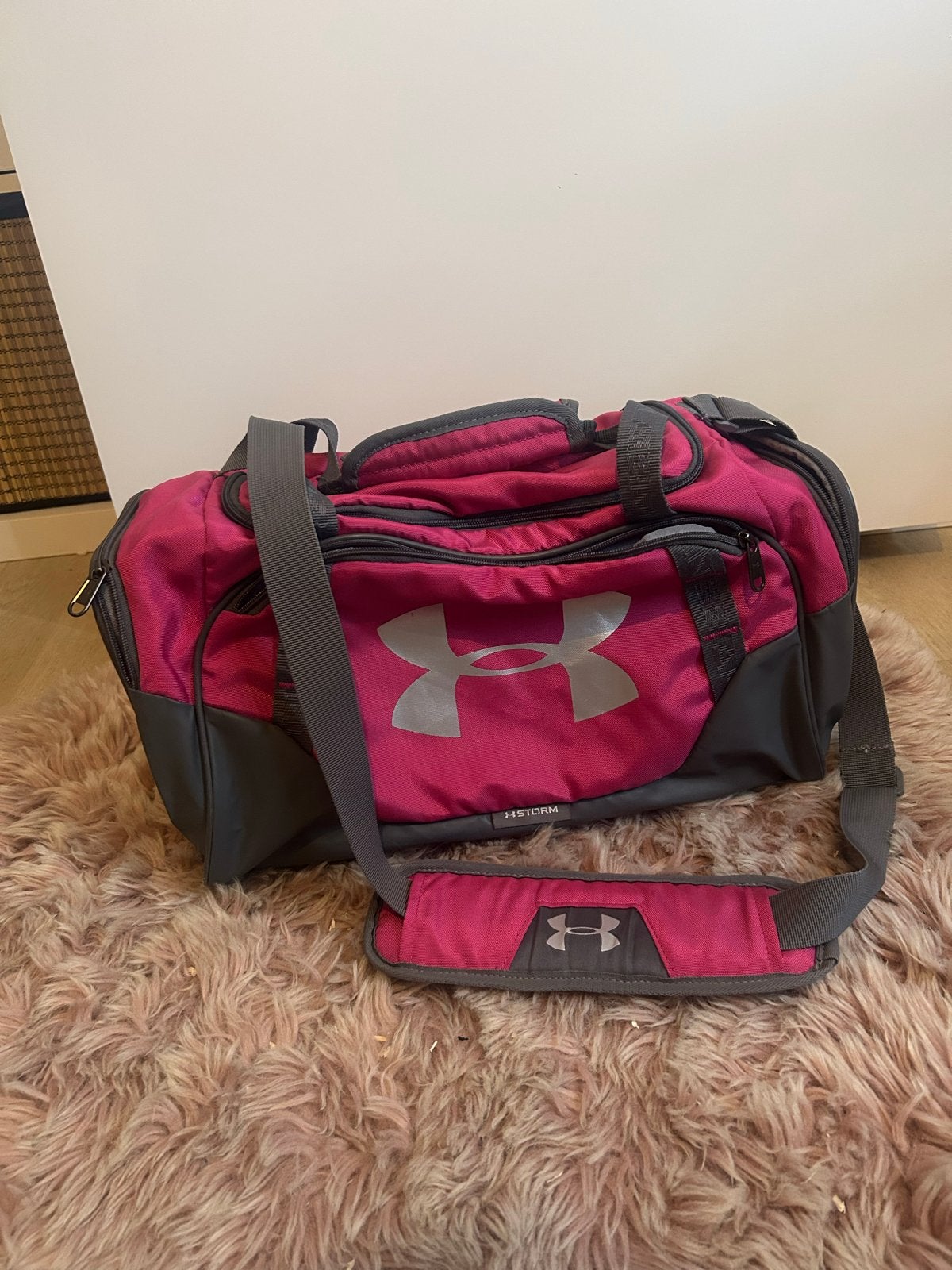 Under Armour sporttas roze/grijs, Ophalen, Gebruikt, Unisex volwassen