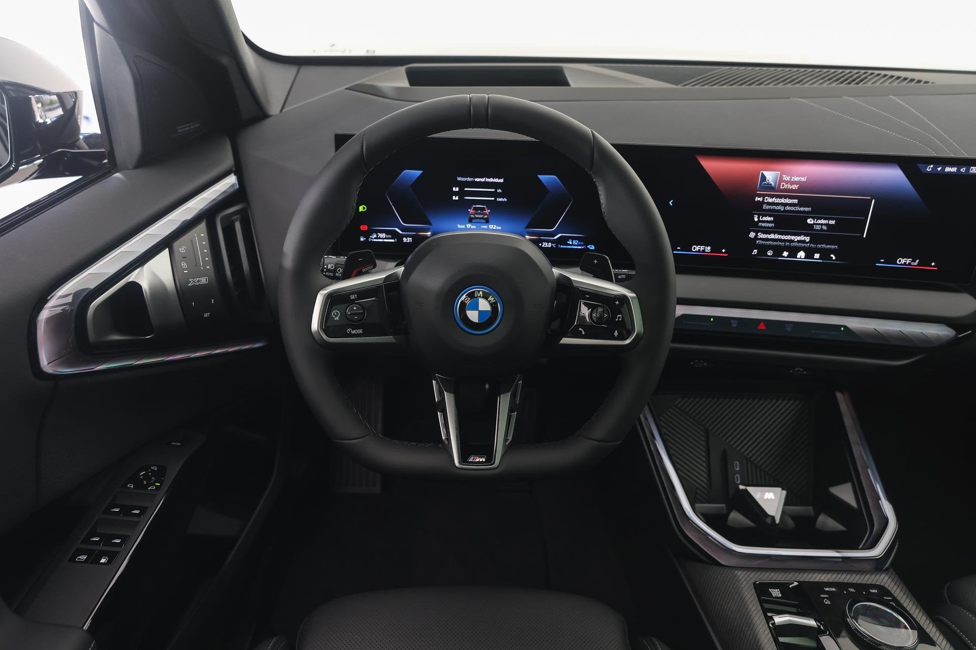 BMW X3 30e xDrive M Sport Automaat / Panoramadak / Trekhaak, Automaat, 1998 cc, Zwart, 4 cilinders