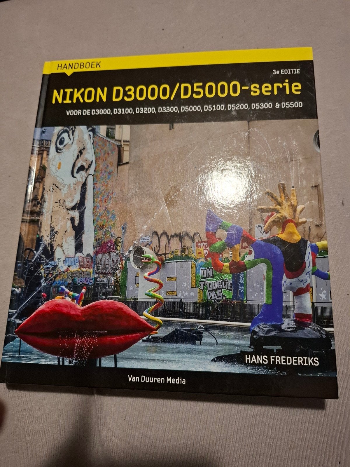 Handboek Nikon D3000/D5000-serie (3e editie), Ophalen of Verzenden, Gelezen, Fotograferen en Filmen, Hans Frederiks