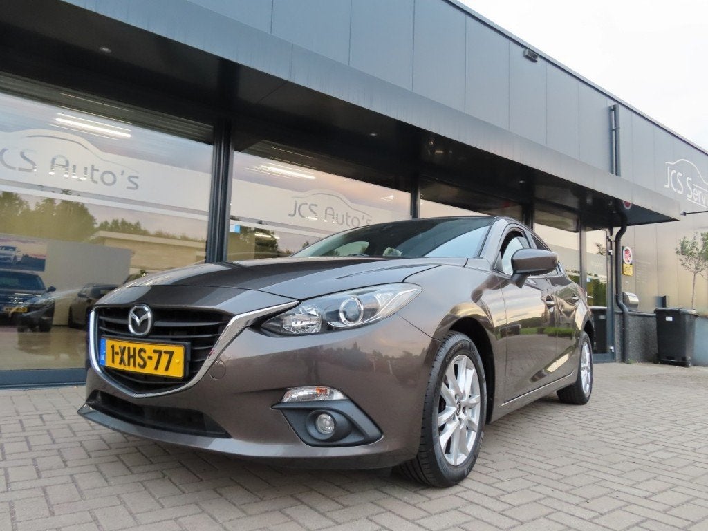 Mazda 3 2.0 Skylease Ecc Cruise Navigatie Pdc 2014, Auto's, Voorwielaandrijving, Gebruikt, 4 cilinders, Bruin