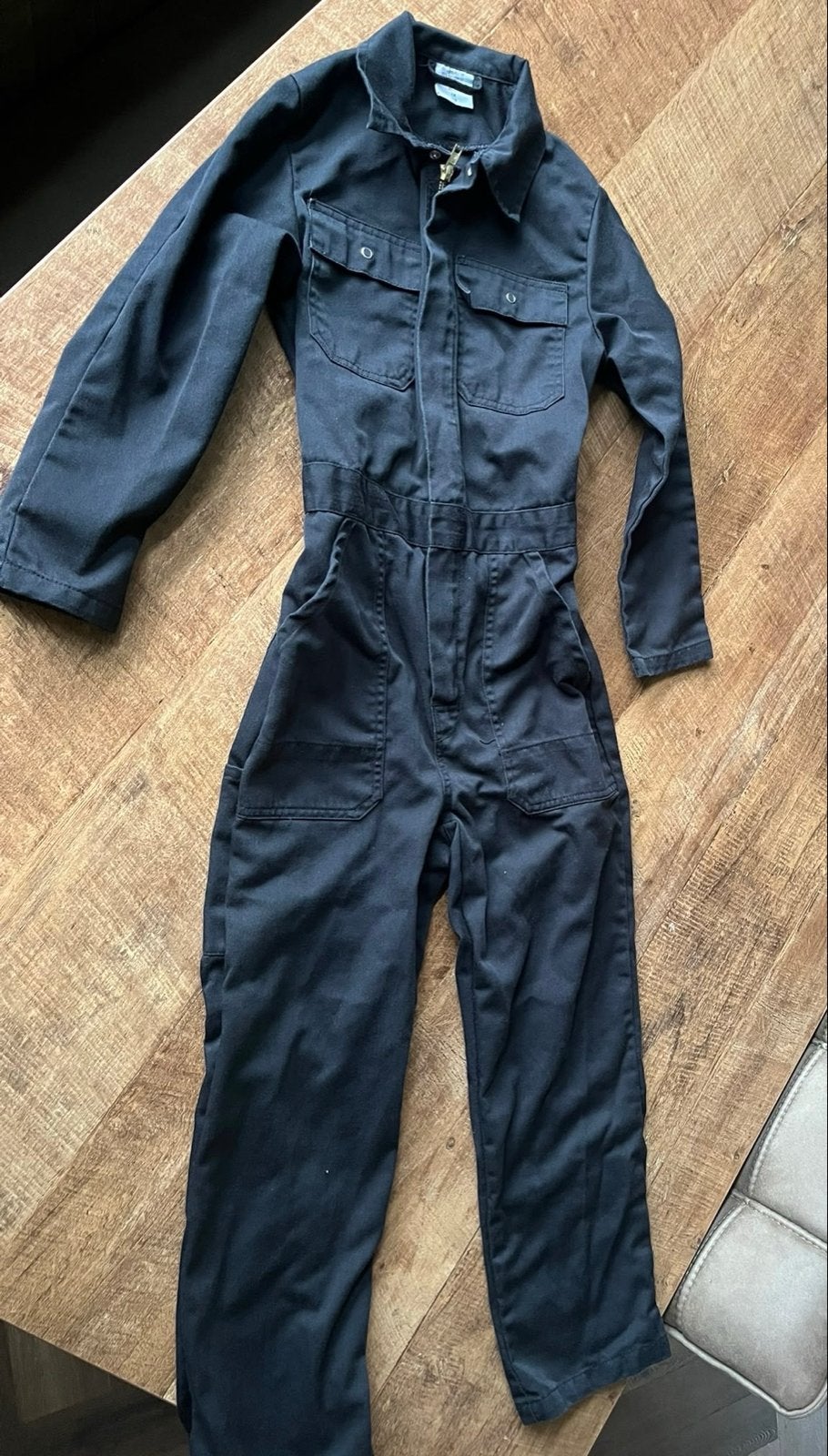 Zwarte overall maat 140 - Ideaal voor carnaval of werk, Ophalen of Verzenden, Zo goed als nieuw, Jongen of Meisje